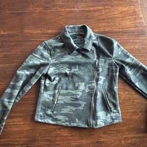 SANCTUARY  brand  camouflage green short jacket